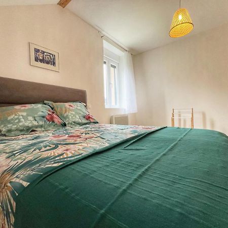Loft Spacieux En Pleine Foret Bining Экстерьер фото