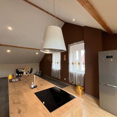 Loft Spacieux En Pleine Foret Bining Экстерьер фото