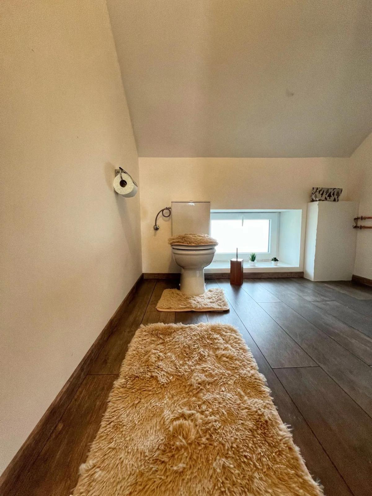 Loft Spacieux En Pleine Foret Bining Экстерьер фото